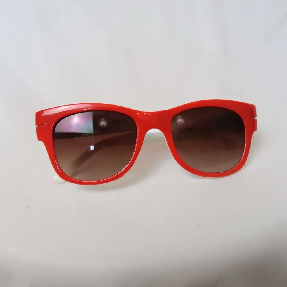 GAP red wayferer acrylic sunglasses
